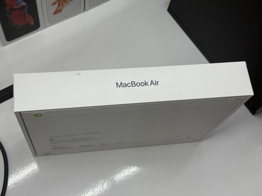 Новый MacBook Air 13 2024 M4 16gb/256gb ГАРАНТИЯ/TradeIn/Bыкyп/Oбмeн