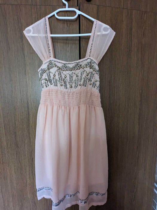 Плаття в пайєтки, нарядні плаття 38, M