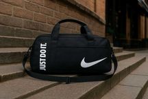 Сумка для поїздок Nike легка зручна та витривала