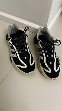 Buty Adidas Ozweego Pure w rozmiarze 44.5