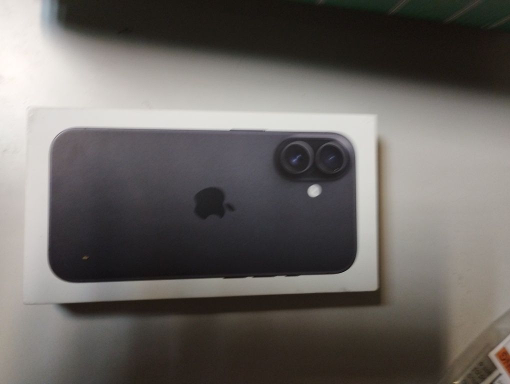 Iphone 16 NOVO na caixa