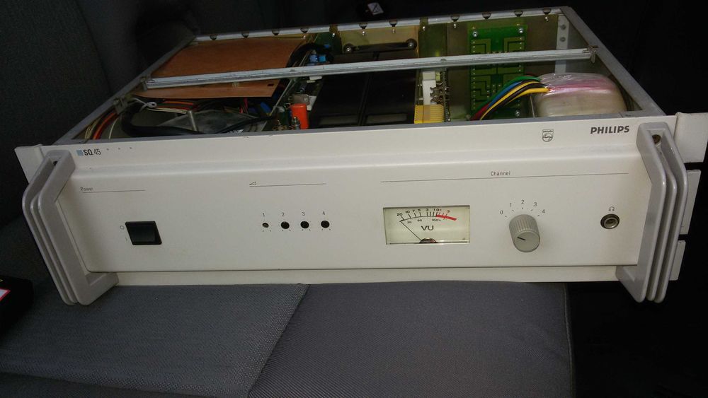Підсилювач трансляційний 400Вт Philips LBB 1348/40