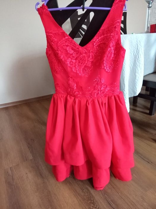 Sukienka czerwona na wesele