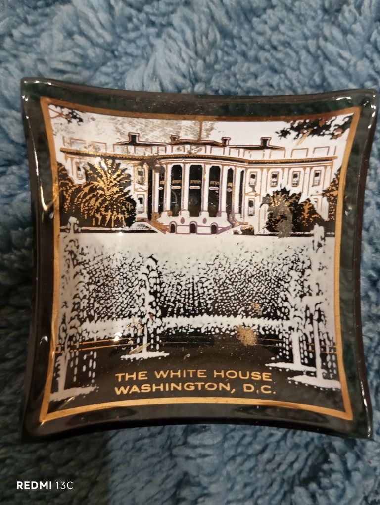 Conjunto de cinzeiros antigos de coleção
