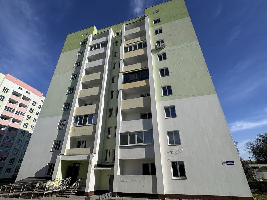 3 кімнатна квартира 82 м2 ЖК Миру 3 Героїв Харкова будівельний стан