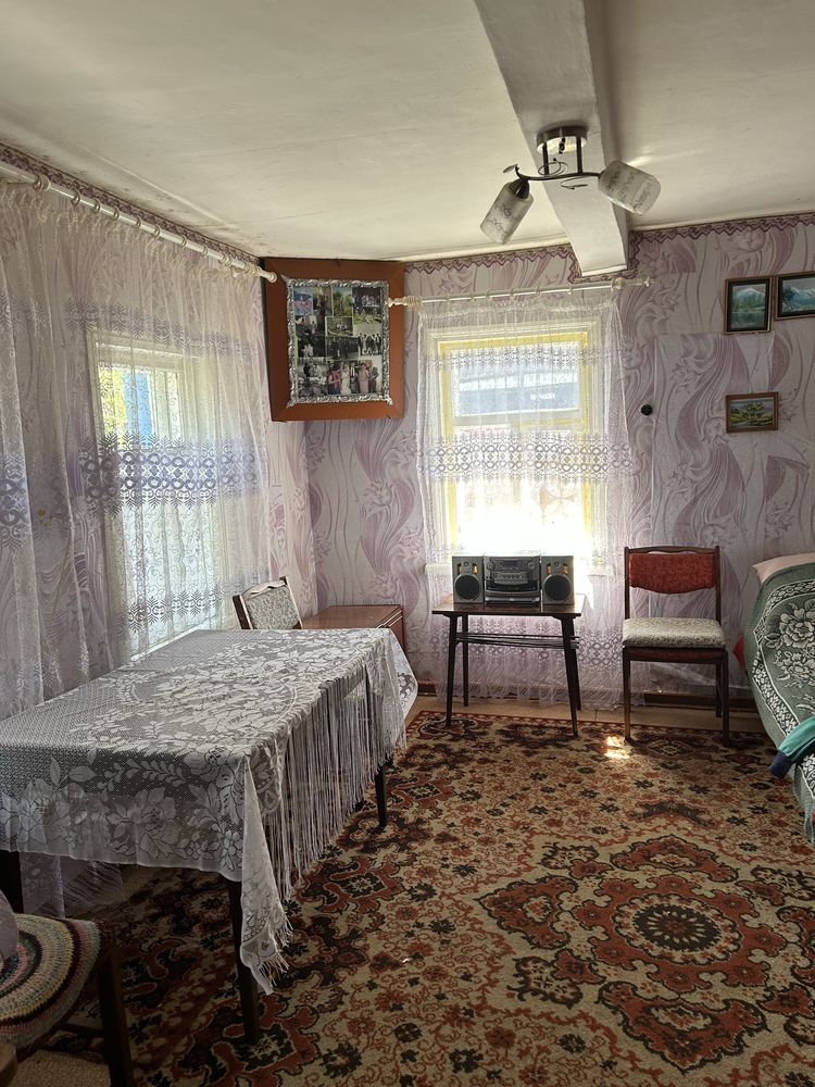 Продам пів будинку на ст. Балашівці