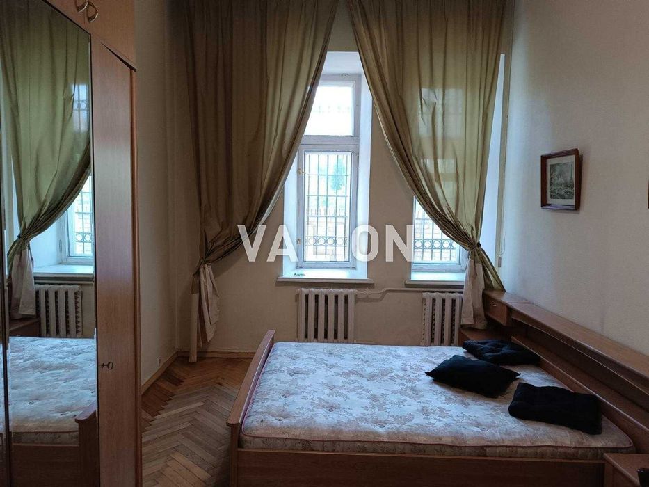 Продаж 2 к.квартири пр.Чеховський 11, Львівська площа, центр