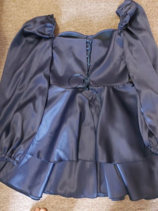 Платье нарядное красивое