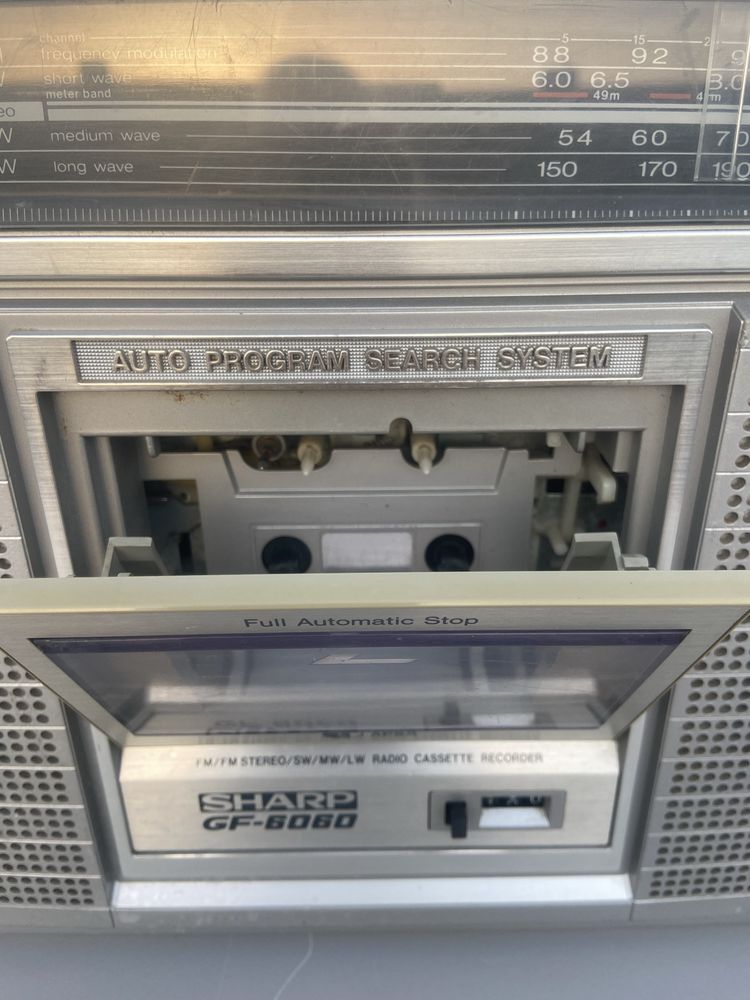 Sharp GF-6060H Stereo Radio - Tape Recorder