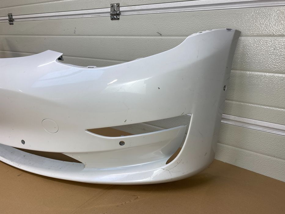 TESLA MODEL 3 Zderzak Przód Przedni PDC