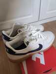 Nike Field General 38