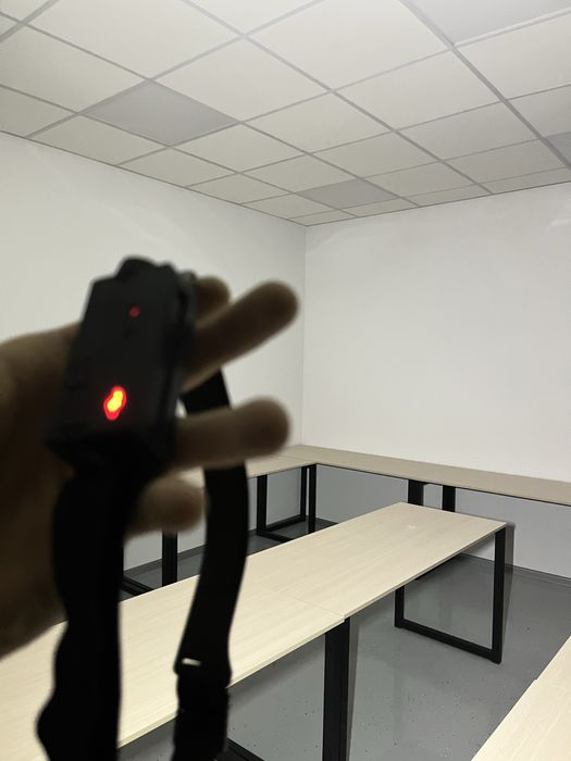 Налобный фонарь с датчиком движения