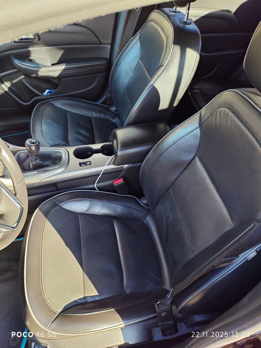 Chevrolet Malibu, (Mondeo Insignia, peugeot)