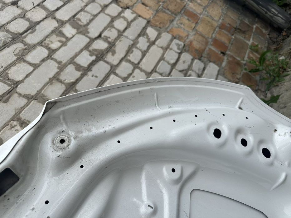 Peugeot 301 капот