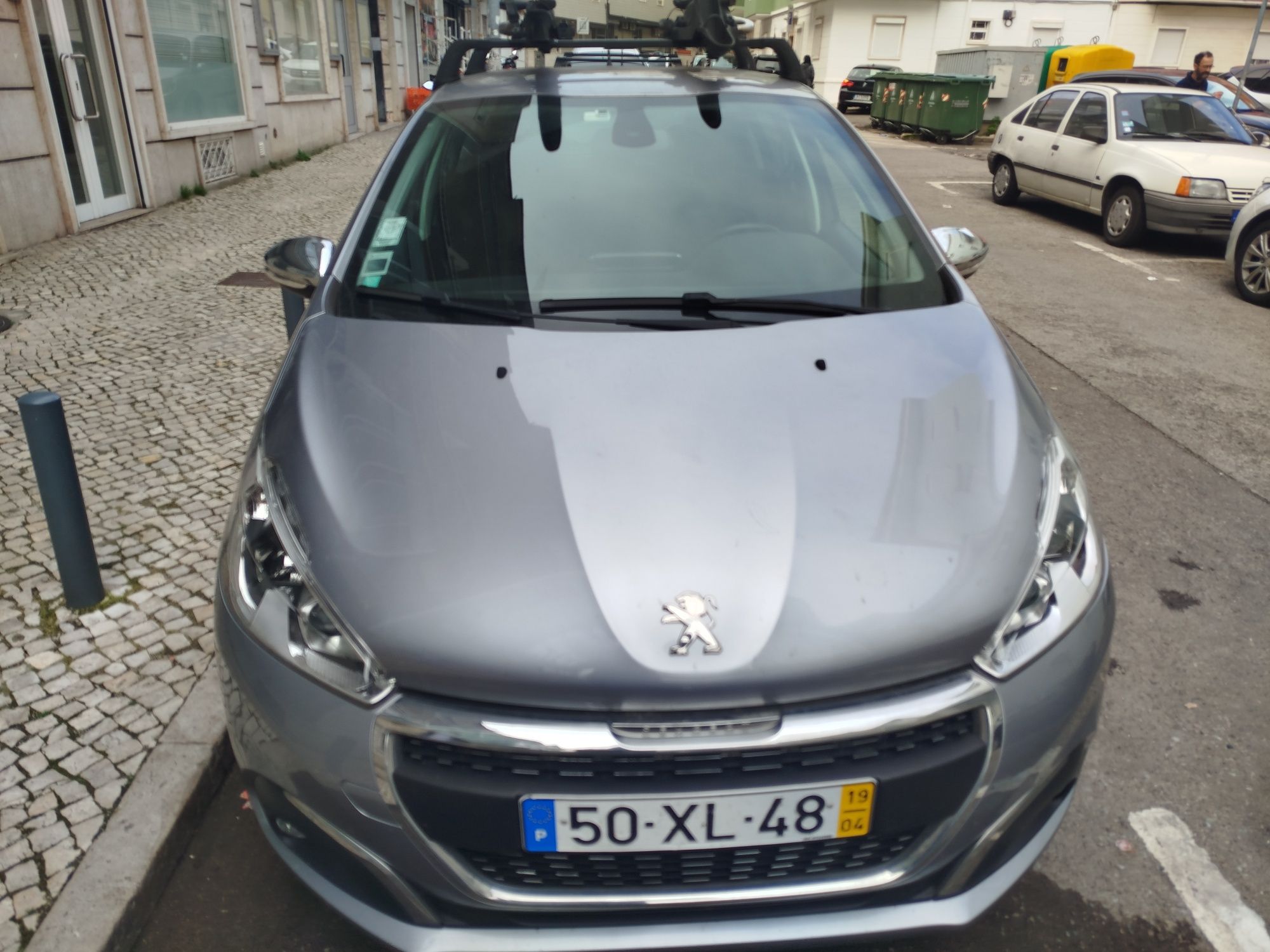 Peugeot 208 1.2 Pure tech 82cv GPL