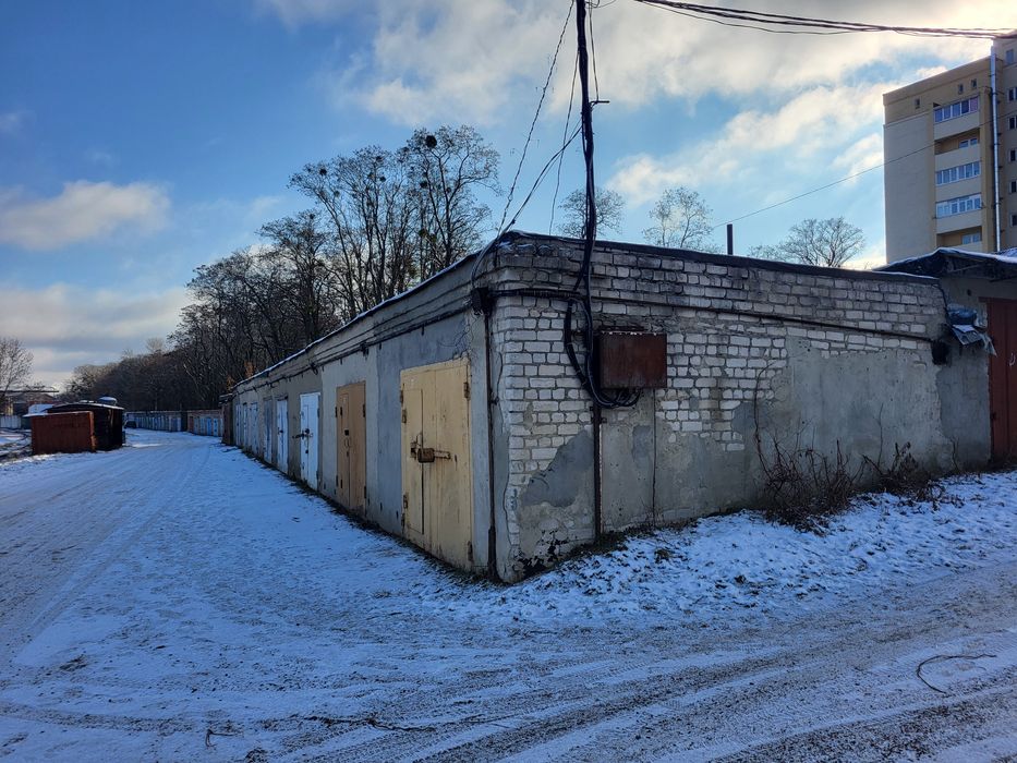 Продам гараж в р-н Ковельський парку