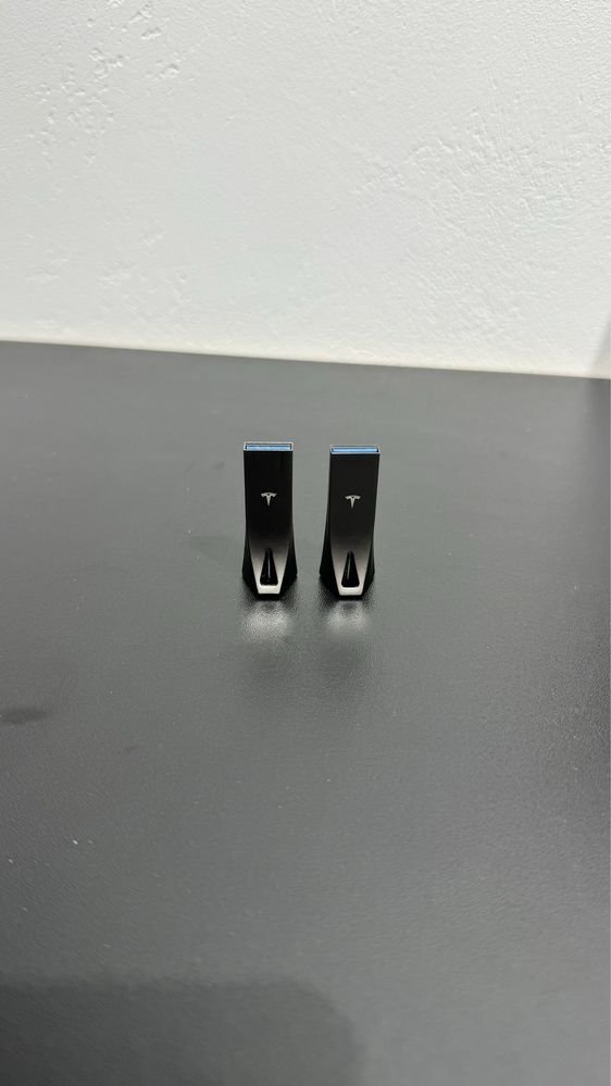 Флешка Тесла USB 3.1 128 Gb