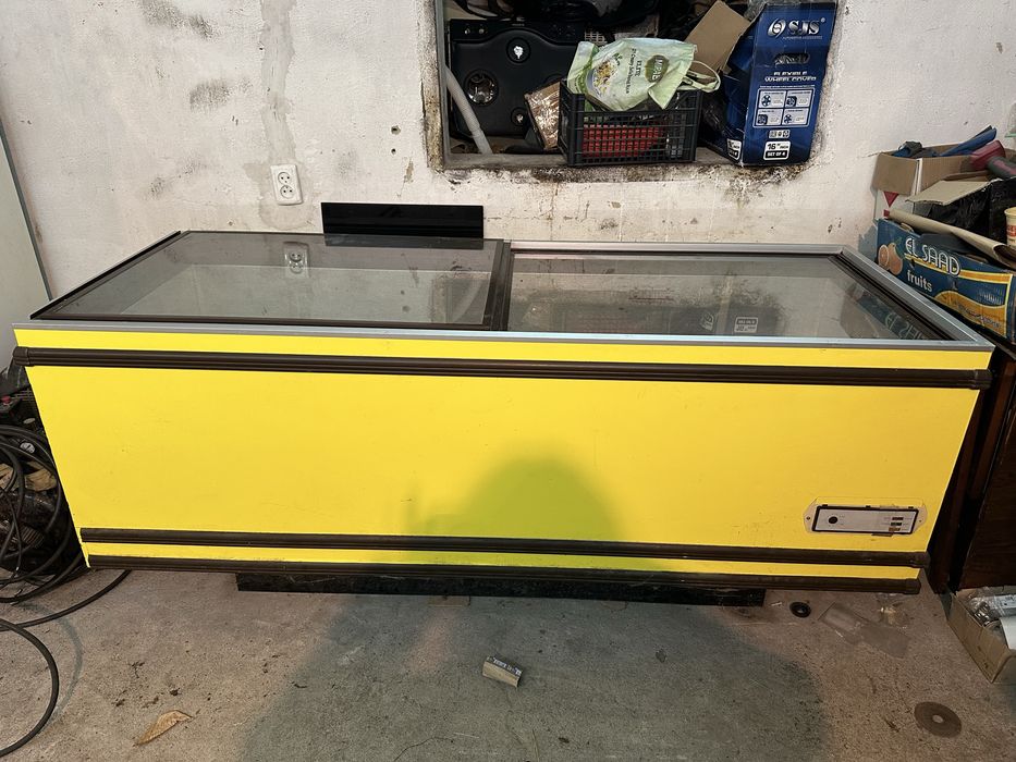 Морозильна камера 210*80