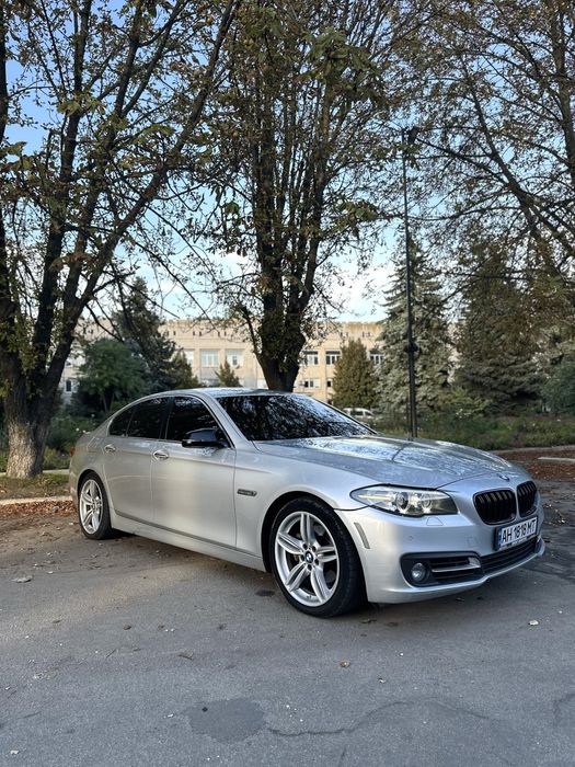 Продам BMW F10 2014 год.