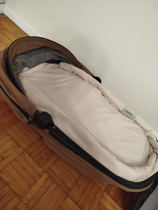 Gondola Anex IQ brązowa