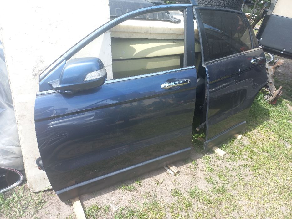 Honda CR-V дверки та інші запчастини