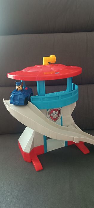 Psi Patrol wieża obserwacyjna