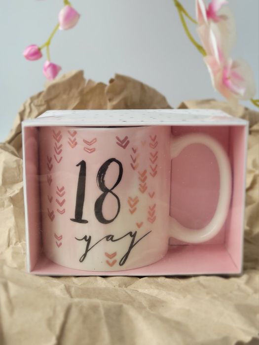 Кухоль «Ура 18» із колекції Hotchpotch Luxe