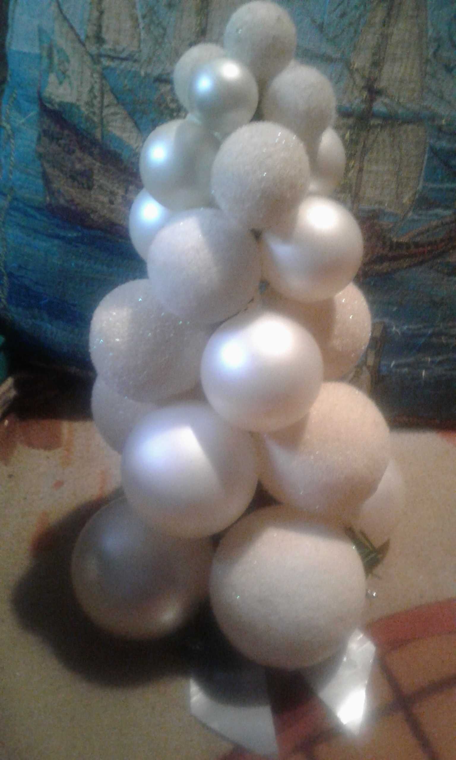 Елочка из пластиковых шаров. Елочные ветки для советской елки