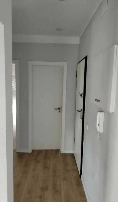 T2 Remodelado em Baixa da Banheira