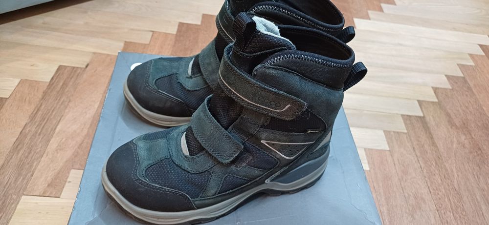 Терміново! Ботинки Ессо р 34