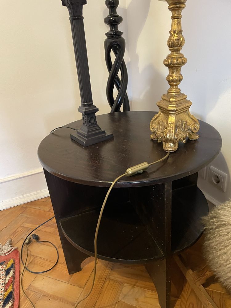Vendo mesa em maxeira