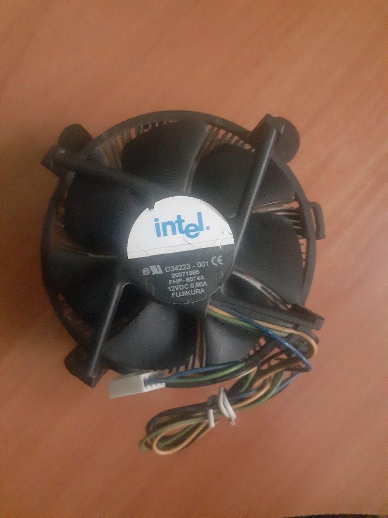 Intel celeron d 331 2.66 GHZ + box кулер