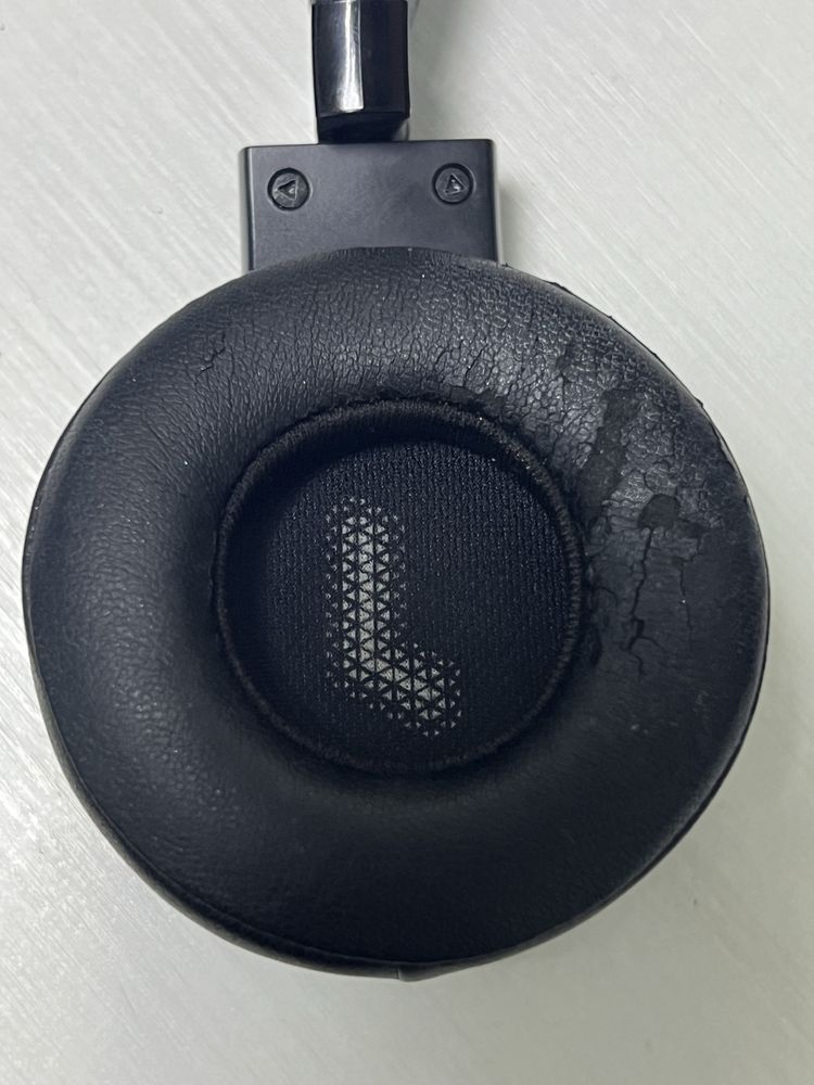 Бездротові навушники з мікрофоном JBL C45BT