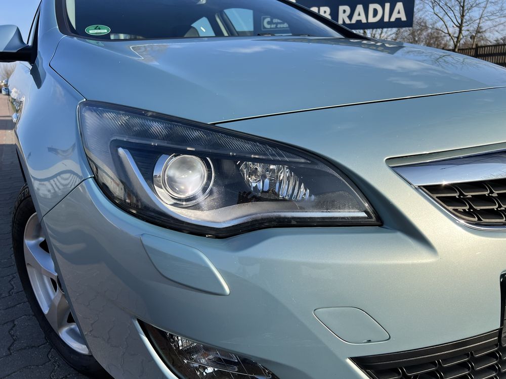 Opel astra 1.4t xenon skora sliczna