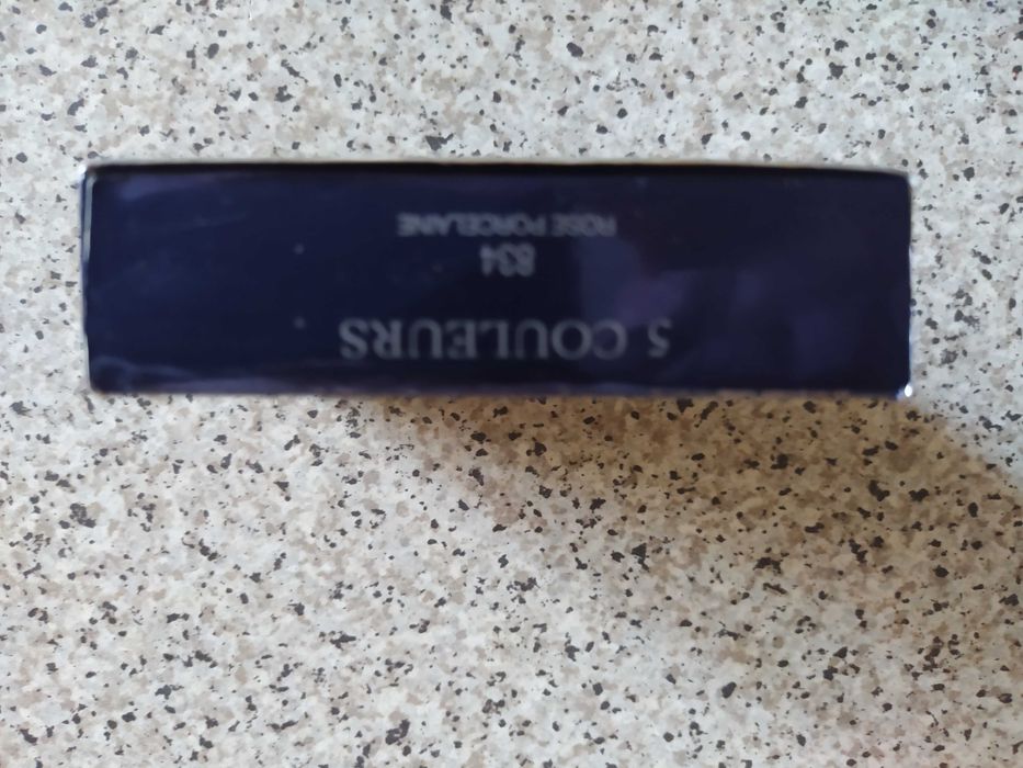 Cienie do oczu Dior no 834