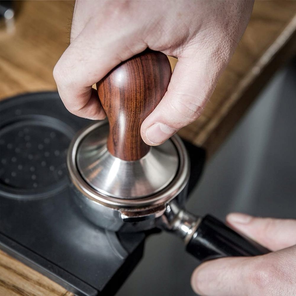 Tamper do kawy z matą tamującą 53mm