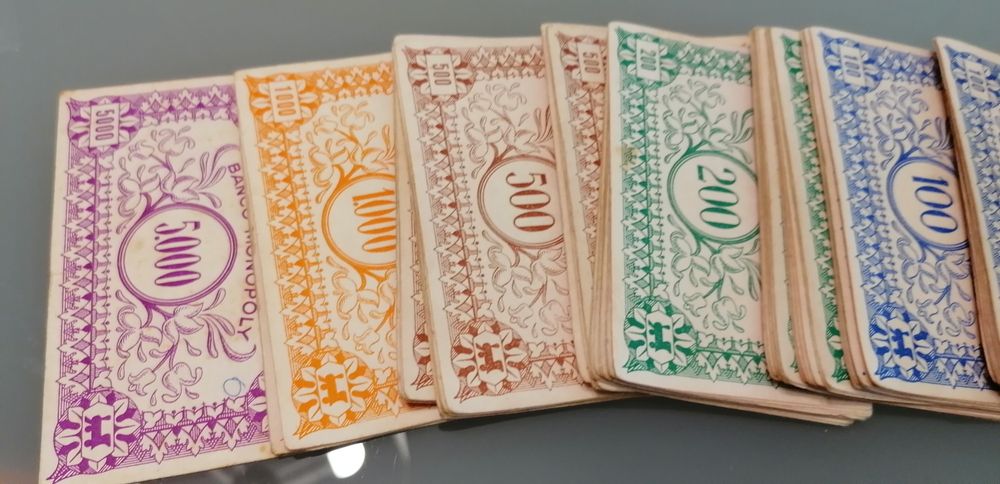 Notas grandes jogo monopolio