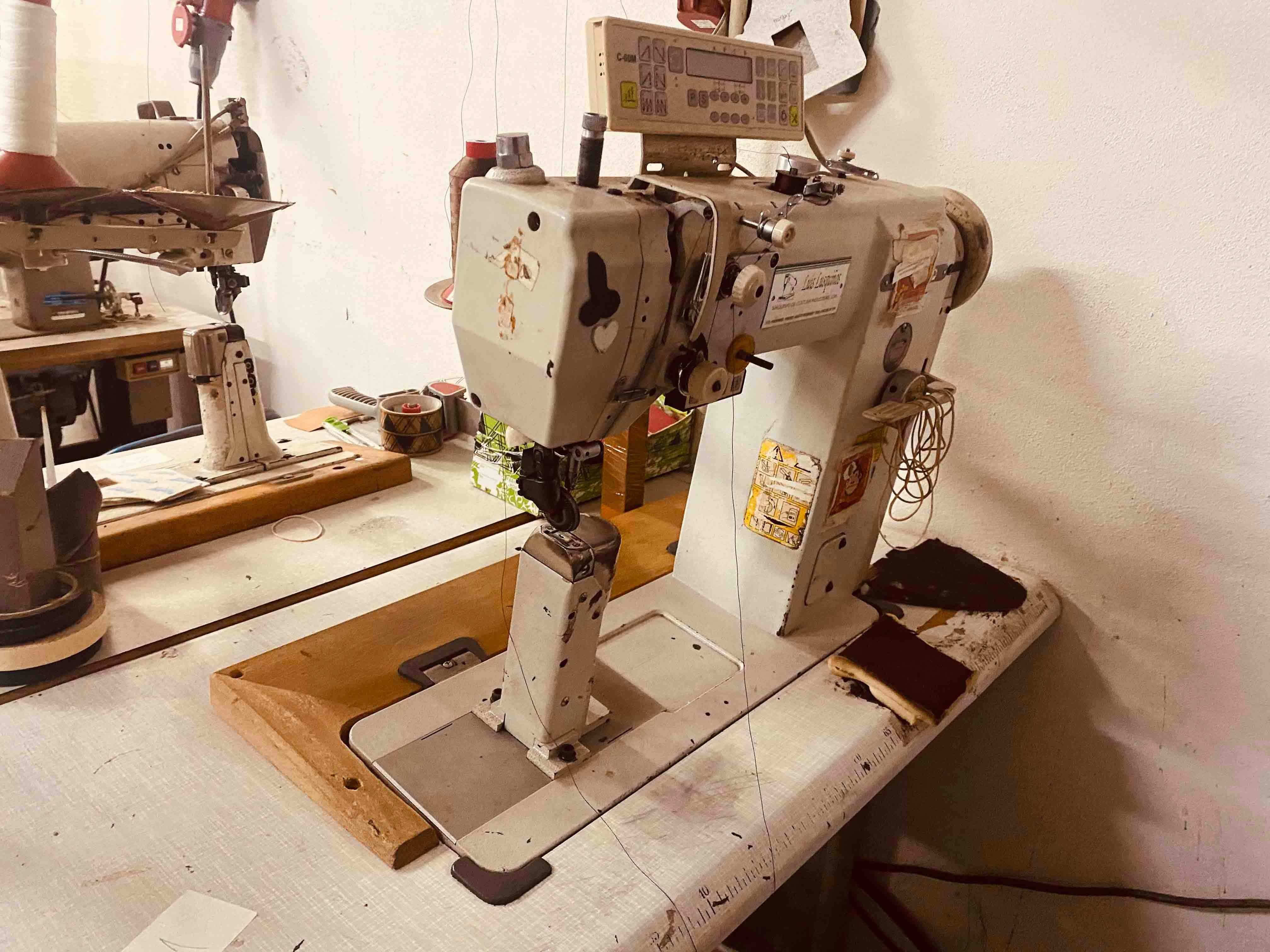 Máquina de coluna 1 Agulha c/programador - Costura - SEWMAQ