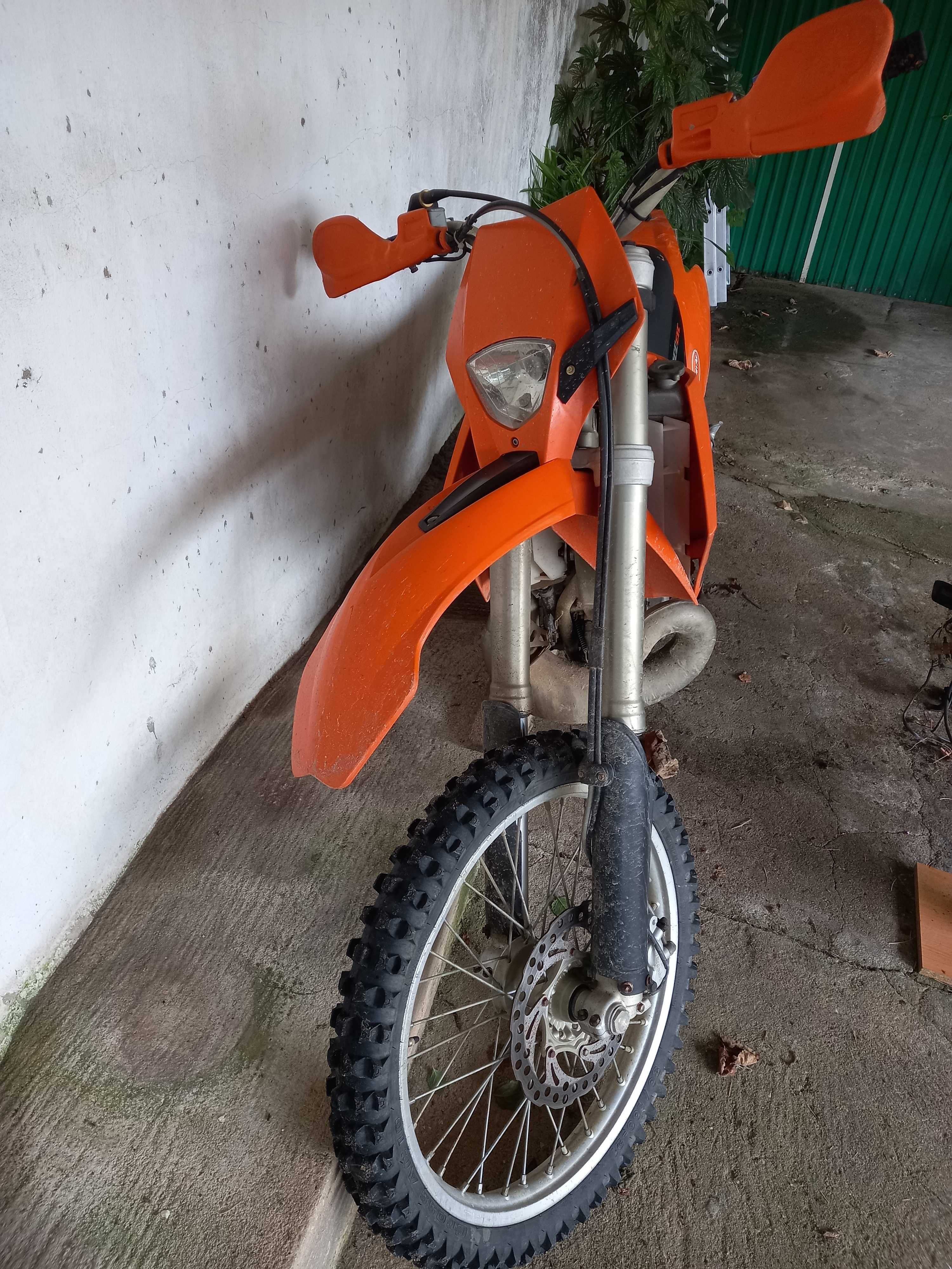 KTM 200 EXC Matriculada