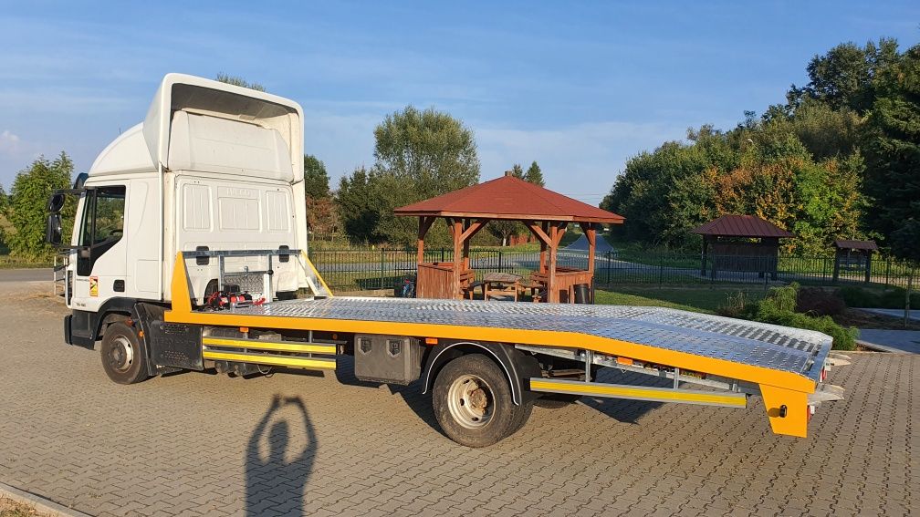 Mercedes Atego zabudowy najazd laweta producent małopolskie Axor