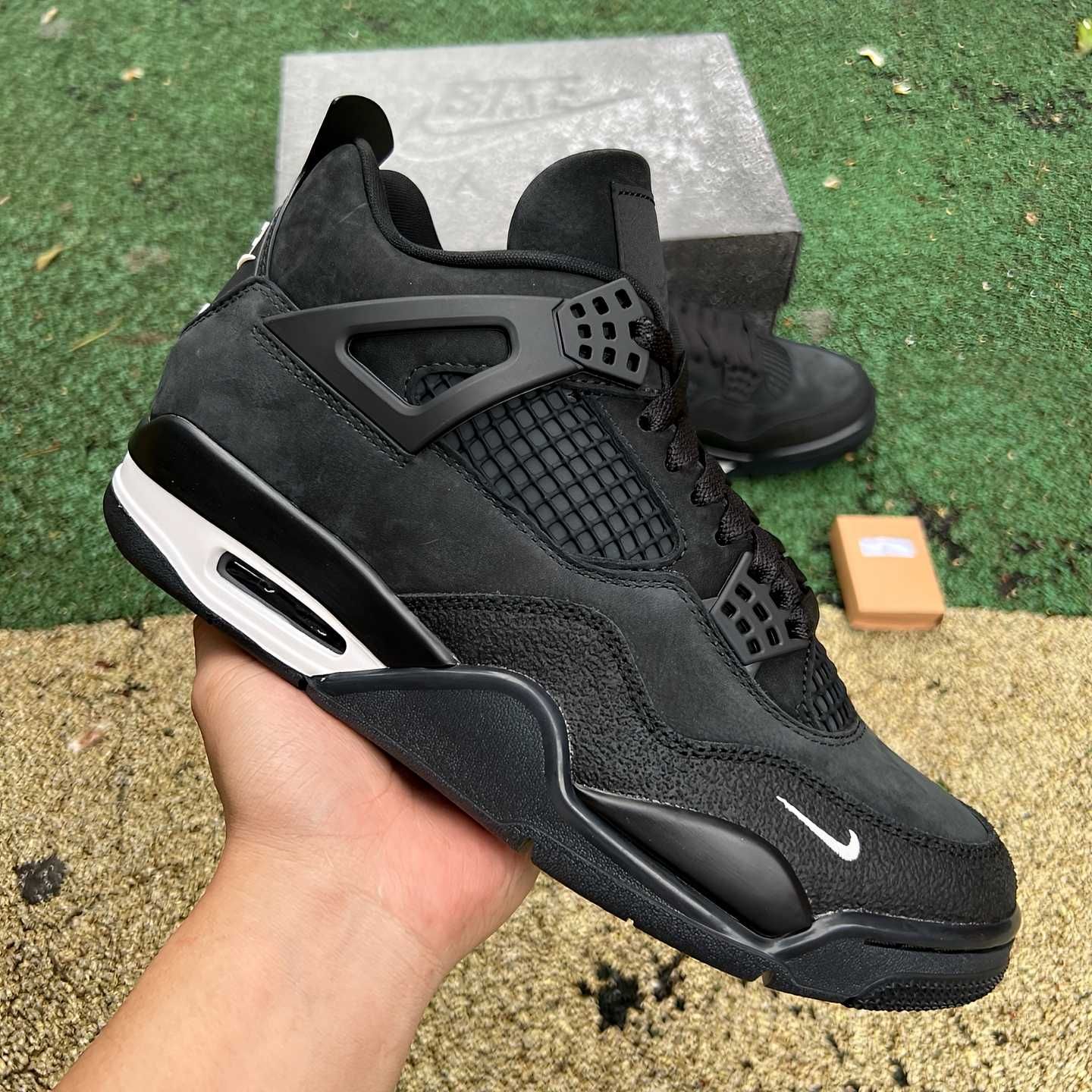 Sapatilhas Nike Air Jordan 4 Nigel Sylvester "Brick by Brick"