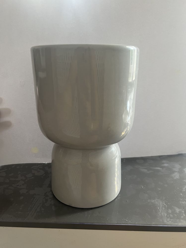 Wazon doniczka szary 20,5 cm