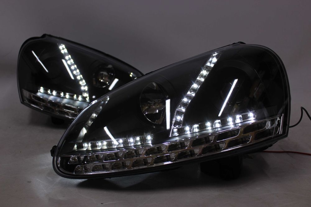 Lampy przednie przód VW GOLF 5 V 03-09 R32 GTI Dayline LED BLACK NOWE