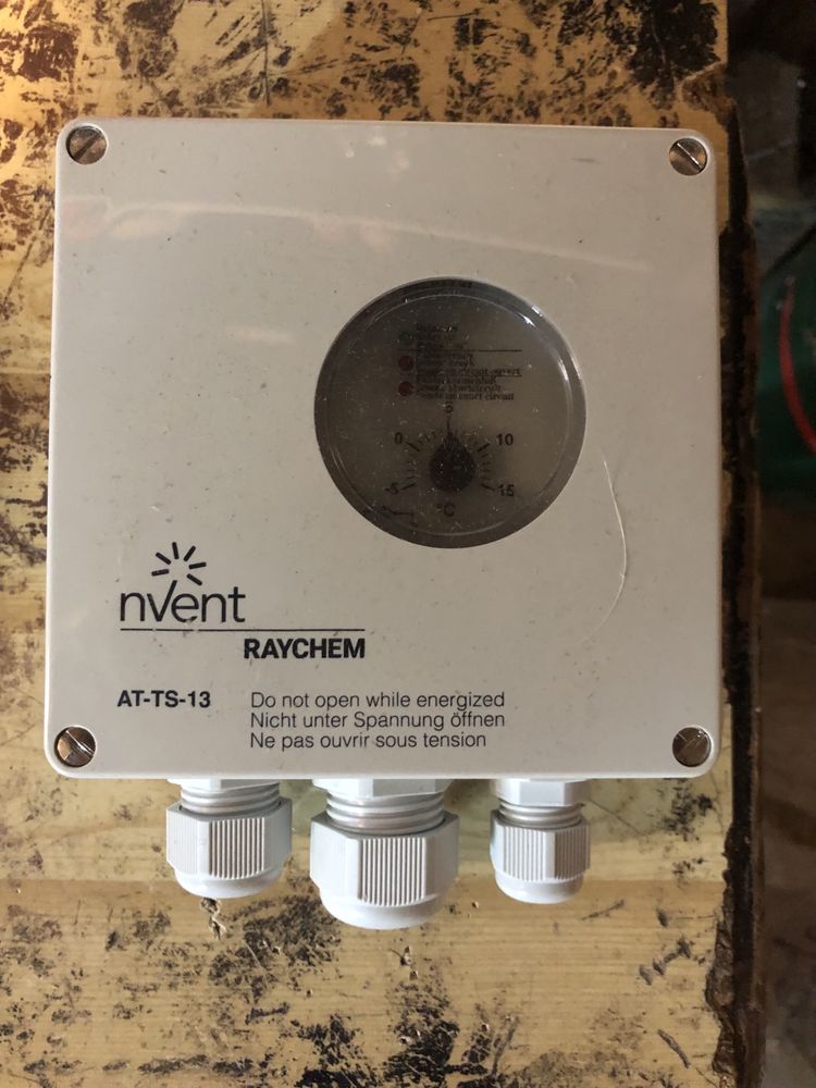 Termostat nVent AT-TS-13