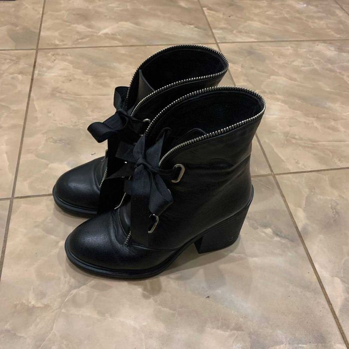 Шкіряні черевики на каблуку / Демосезон / Жіноче взуття