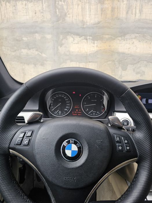 BMW 335D Pack M e Selo antigo