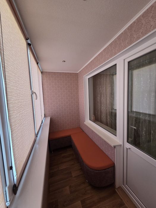 Продам 1 кімнатну квартиру/ З меблями та побутовою технікою