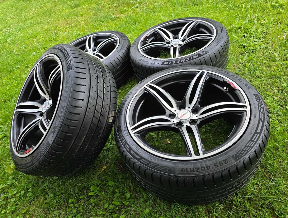 Sprzedam alufelgi MOTEC 19" 5x112 z oponami letnimi!