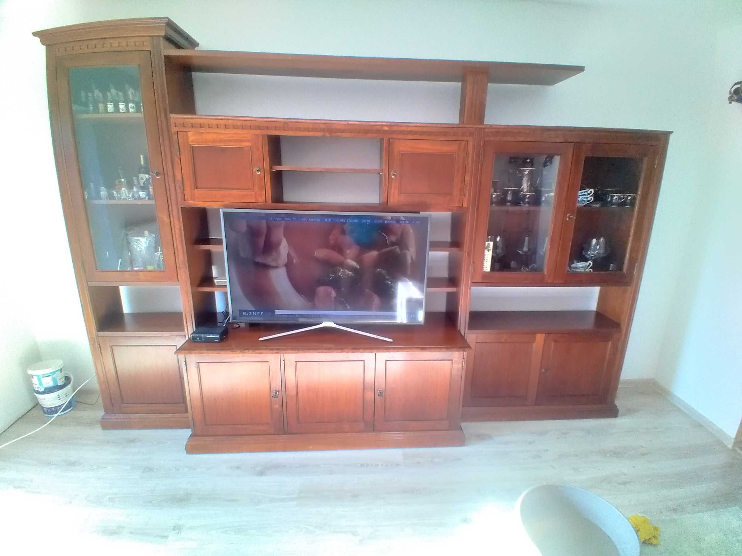 Meblościanka do salonu