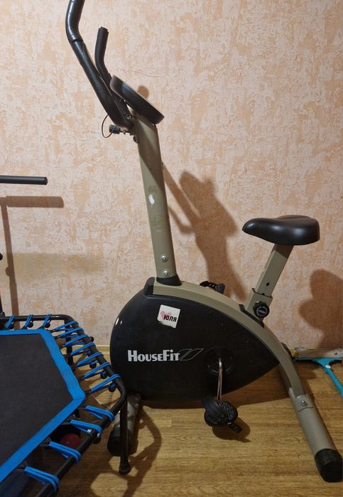 Велотренажер Housefit